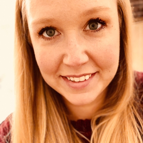 Meet your Posher, Kerri - Picture 1 of 1